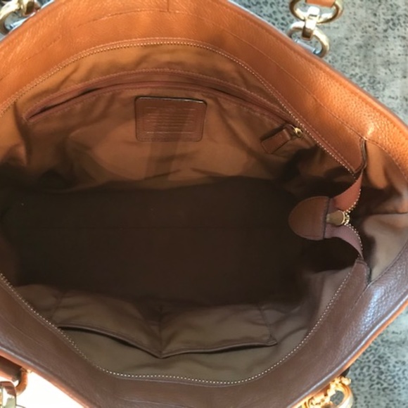 Coach Tote Bag - Picture 4 of 4